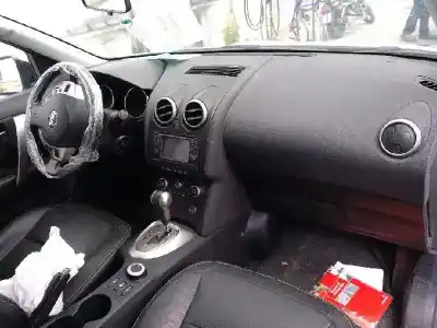 Здавання транспортного засобу nissan qashqai+2 (jj10) acenta року 2010 потужний m9r eur04