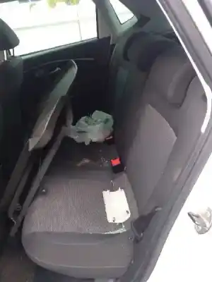 Sloopvoertuig volkswagen polo (6c1) 1.4 tdi van het jaar 2014 aangedreven cut