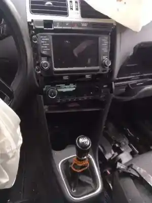 Sloopvoertuig volkswagen polo (6c1) 1.4 tdi van het jaar 2014 aangedreven cut