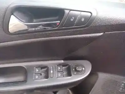 Veículo de Sucata volkswagen passat variant (3c5) advance do ano 2008 alimentado bkp