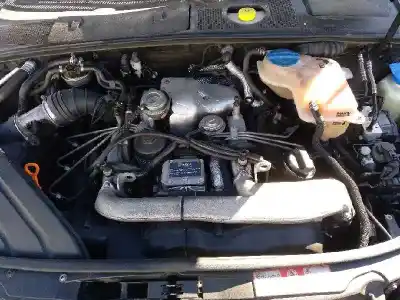 Scrapping Vehicle audi a4 berlina (8e) 2.5 v6 24v tdi of the year 2002 powered ake