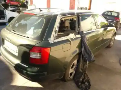 Scrapping Vehicle audi a4 berlina (8e) 2.5 v6 24v tdi of the year 2002 powered ake