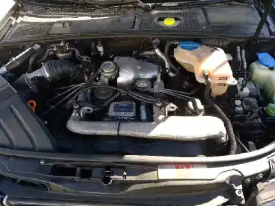 Scrapping Vehicle audi a4 berlina (8e) 2.5 v6 24v tdi of the year 2002 powered ake