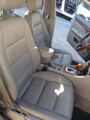 Scrapping Vehicle audi a4 berlina (8e) 2.5 v6 24v tdi of the year 2002 powered ake