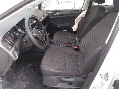 Здавання транспортного засобу volkswagen golf vii (5g1, bq1, be1, be2) 1.6 tdi року 2019 потужний dgte