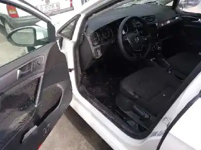Здавання транспортного засобу volkswagen golf vii (5g1, bq1, be1, be2) 1.6 tdi року 2019 потужний dgte
