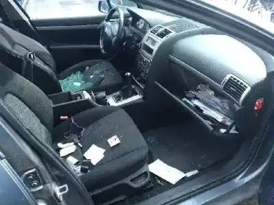 Vehicul casat peugeot 407 sr confort al anului 2006 alimentat 9hz