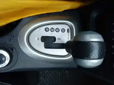 Véhicule à la ferraille nissan qashqai / qashqai +2 i (j10, nj10, jj10e) 2.0 dci de l'année 2012 alimenté m9r855