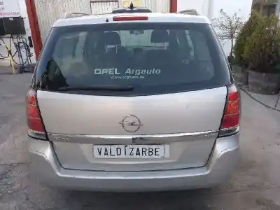 Veicolo di demolizione opel zafira b furgoneta/monovolumen (a05) 1.9 cdti van (m75) dell'anno 2005 alimentato z19dt