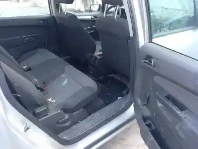 Veicolo di demolizione opel zafira b furgoneta/monovolumen (a05) 1.9 cdti van (m75) dell'anno 2005 alimentato z19dt