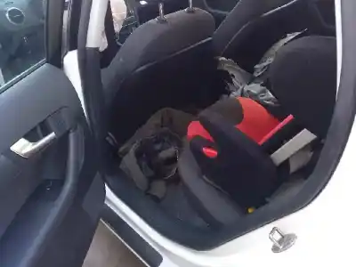 Veicolo di demolizione audi a3 sportback (8p) 1.6 tdi dell'anno 2012 alimentato cayc