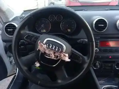Veicolo di demolizione audi a3 sportback (8p) 1.6 tdi dell'anno 2012 alimentato cayc