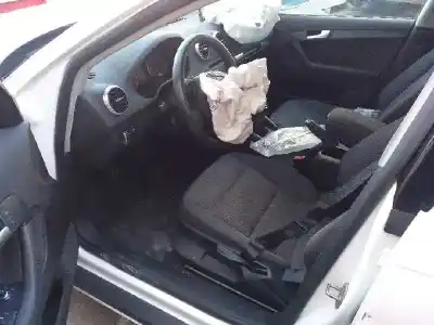 Veicolo di demolizione audi a3 sportback (8p) 1.6 tdi dell'anno 2012 alimentato cayc