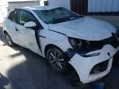 Scrapping Vehicle renault megane iv berlina 5p 1.2 tce energy 101 cv / 74 kw of the year 2016 powered h5f408
