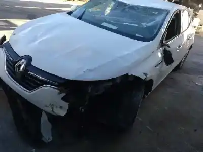 Scrapping Vehicle renault megane iv berlina 5p 1.2 tce energy 101 cv / 74 kw of the year 2016 powered h5f408