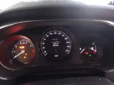 Scrapping Vehicle renault megane iv berlina 5p 1.2 tce energy 101 cv / 74 kw of the year 2016 powered h5f408