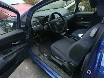 Veicolo di demolizione fiat grande punto (199_) 1.3 d multijet (199.axd11, 199.axd1a, 199.axd1b,... dell'anno 2008 alimentato 199a3000