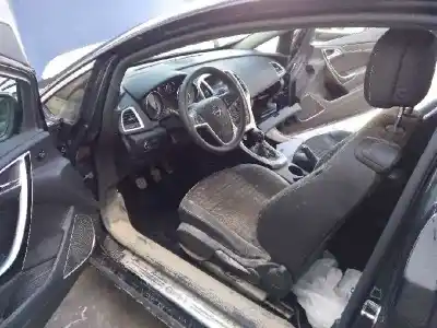 Здавання транспортного засобу opel astra j gtc enjoy року 2011 потужний a14net