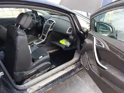 Здавання транспортного засобу opel astra j gtc enjoy року 2011 потужний a14net