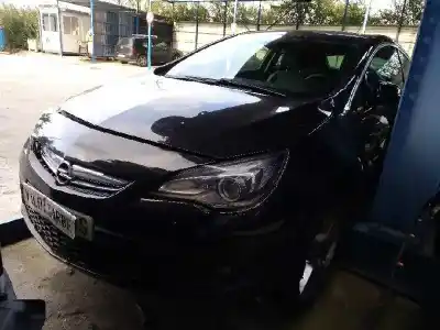 Здавання транспортного засобу opel astra j gtc enjoy року 2011 потужний a14net