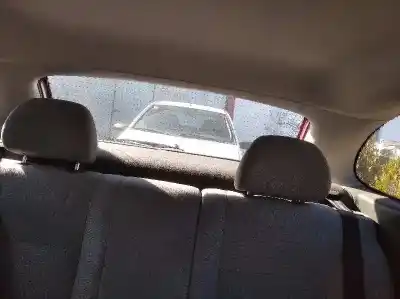 Veículo de Sucata seat ibiza (6k1) stella do ano 2004 alimentado bby