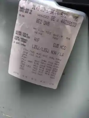 Veicolo di demolizione audi a4 berlina (8e) 1.9 tdi (96kw) dell'anno 2004 alimentato avf