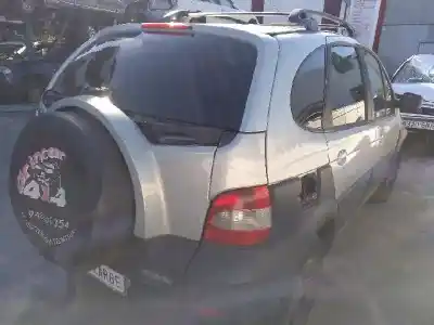 Scrapping Vehicle renault scenic (ja..) 1.9 dci authentique of the year 2002 powered f9q748
