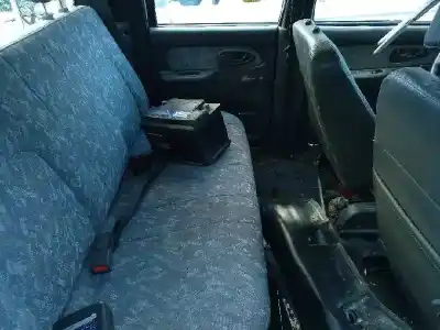 Veicolo di demolizione mitsubishi l 200 (k6/7) 2.5 turbodiesel dell'anno 2000 alimentato 4d56