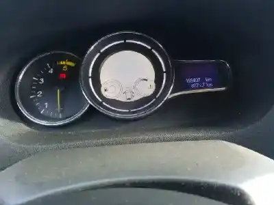Vehicul casat renault megane ii berlina 5p 1.5 dci diesel al anului 2010 alimentat k9k832