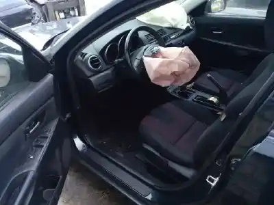 Vehicul casat mazda 3 sedán (bk) 1.6 (bk12) al anului 2005 alimentat z6