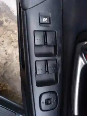 Vehicul casat mazda 3 sedán (bk) 1.6 (bk12) al anului 2005 alimentat z6