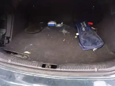 Vehicul casat mazda 3 sedán (bk) 1.6 (bk12) al anului 2005 alimentat z6