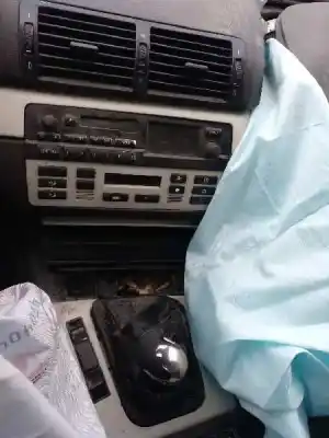 Veicolo di demolizione bmw serie 3 berlina (e46) 320d dell'anno 2004 alimentato 204d4