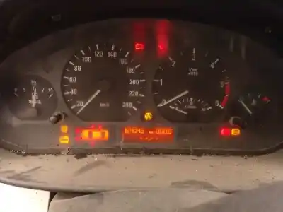 Veicolo di demolizione bmw serie 3 berlina (e46) 320d dell'anno 2004 alimentato 204d4