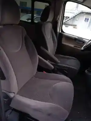 Здавання транспортного засобу fiat scudo autobús (270_, 272_) 2.0 d multijet року 2007 потужний rhk