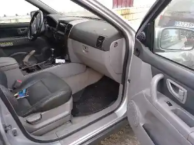 Véhicule à la ferraille kia sorento i (jc) 2.5 crdi de l'année 2005 alimenté d4cb
