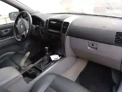 Véhicule à la ferraille kia sorento i (jc) 2.5 crdi de l'année 2005 alimenté d4cb