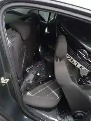 Vehicul casat opel corsa e selective al anului 2018 alimentat b14xer