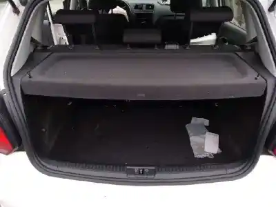 Hurda Aracı volkswagen polo v (6r1, 6c1) 1.6 tdi yılın 2013 güçlü cayb