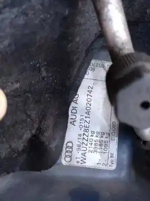 Veicolo di demolizione audi a4 berlina (8e) 2.5 v6 24v tdi dell'anno 2001 alimentato ake