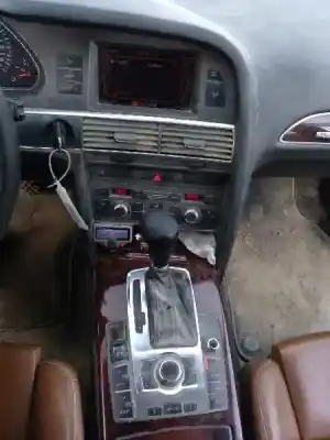 Veículo de Sucata audi a6 berlina (4f2) 3.0 tdi quattro (165kw) do ano 2004 alimentado bmk