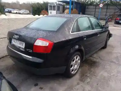 Veículo de Sucata audi a4 berlina (8e) 1.9 tdi (96kw) do ano 2004 alimentado avf