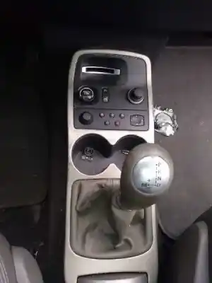 Scrapping Vehicle renault espace iv (jk0) grand espace initiale of the year 2005 powered p9x701