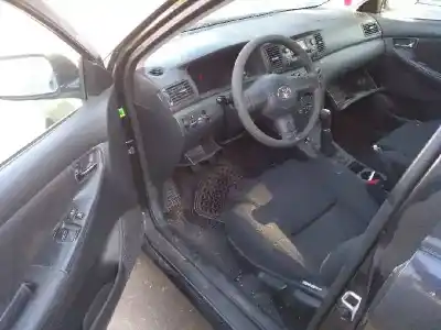 Veículo de Sucata toyota corolla (_e12_) 1.4 d (nde120_) do ano 2005 alimentado 1nd