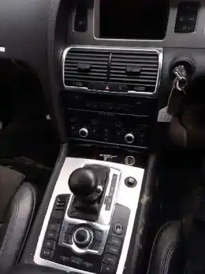 Здавання транспортного засобу audi q7 (4l) 3.0 tdi року 2007 потужний bug