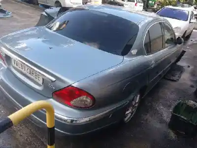 Verschrottungsfahrzeug jaguar x-type i (x400) 2.0 d des jahres 2004 angetrieben 6b