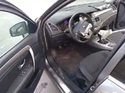 Scrapping Vehicle renault laguna iii (bt0/1) 2.0 dci (bt01 bt08 bt09 bt0e bt0k bt12 bt1c bt1d.... of the year 2011 powered m9r814