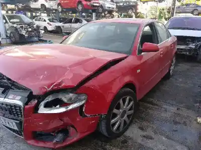 Veículo de Sucata AUDI A4 BERLINA (8E) 2.0 TDI Quattro (DPF) (125kW) do ano 2007 alimentado BRD