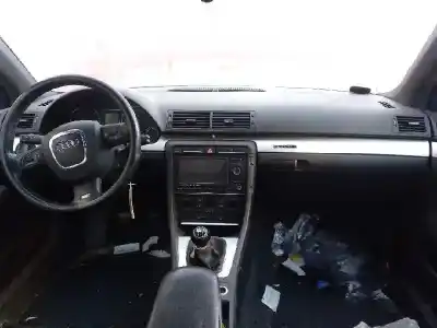 Veículo de Sucata audi a4 berlina (8e) 2.0 tdi quattro (dpf) (125kw) do ano 2007 alimentado brd