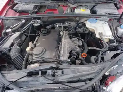 Veículo de Sucata audi a4 berlina (8e) 2.0 tdi quattro (dpf) (125kw) do ano 2007 alimentado brd